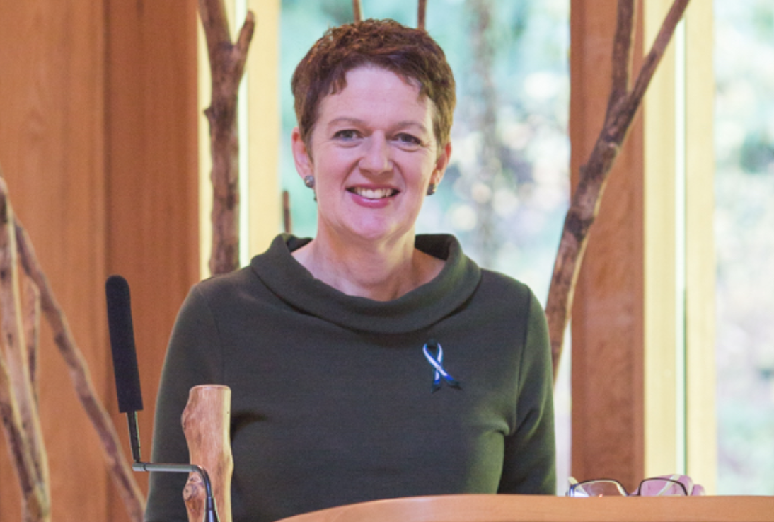 Jane Morgan Celebrant Portrait