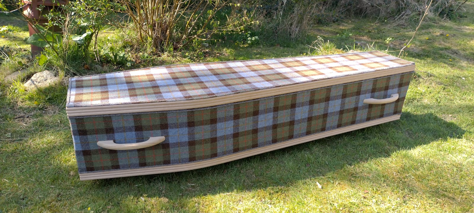 Award winning Sustainable woollen Harris Tweed Coffin made by Interior of Harris Tweed coffin with trim made by The Woollen Cwtch Company.